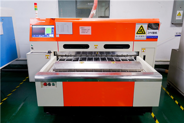 Automatic Large Plate V-CUT Machine